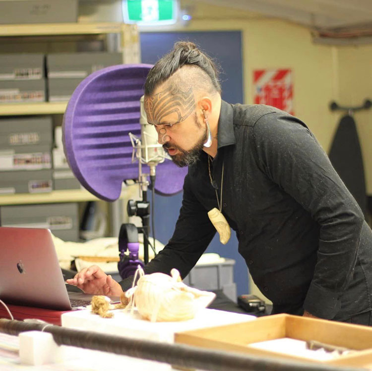 Jerome from ORO ATUA recording 'Tangaroa a roto' at the Whānganui Regional Museum.